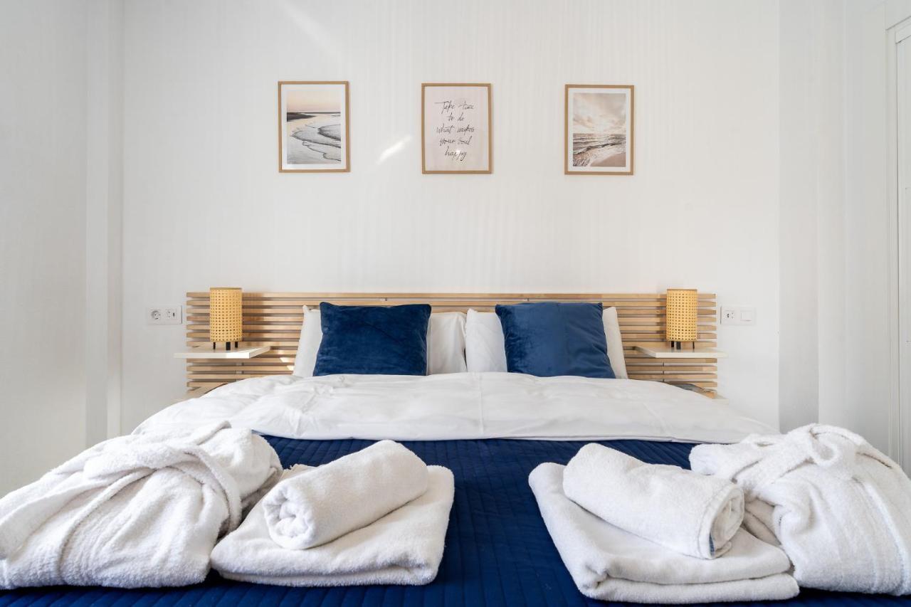 Sea View 2 Bedroom Apartment 2 Min Away From The Beach Torremolinos Extérieur photo