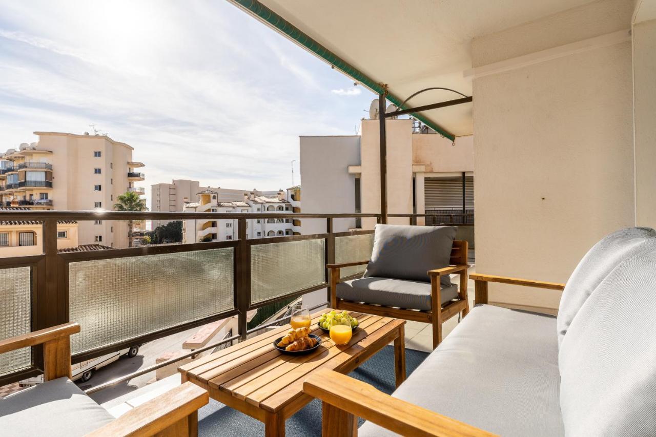 Sea View 2 Bedroom Apartment 2 Min Away From The Beach Torremolinos Extérieur photo