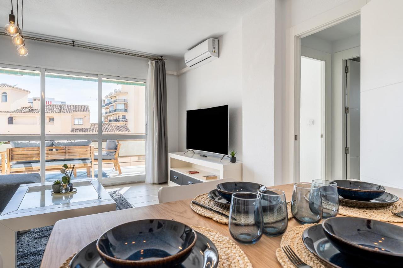 Sea View 2 Bedroom Apartment 2 Min Away From The Beach Torremolinos Extérieur photo
