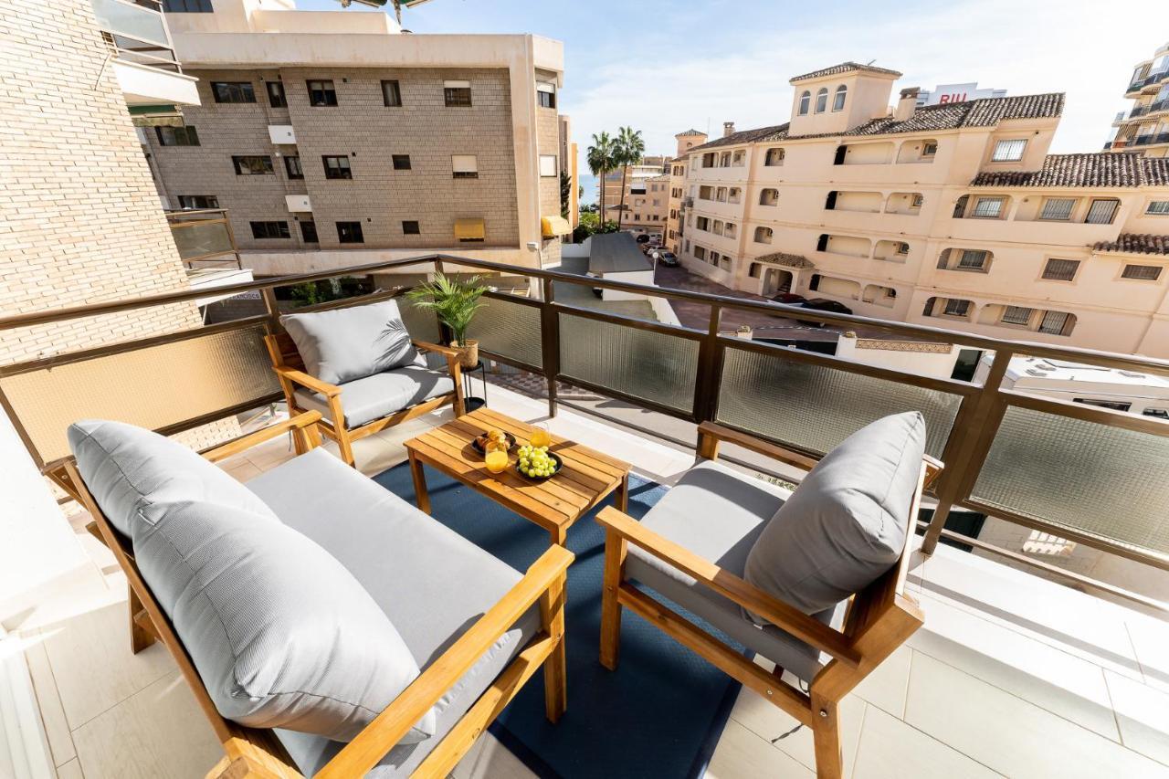 Sea View 2 Bedroom Apartment 2 Min Away From The Beach Torremolinos Extérieur photo